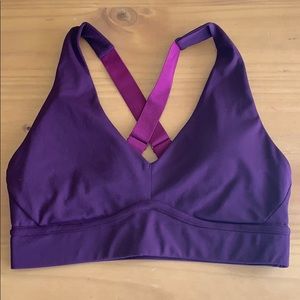 Fabletics sports bra